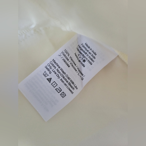 J. Crew Drapey tiered top in crepe de chine Size Medium Nwt - Picture 8 of 11